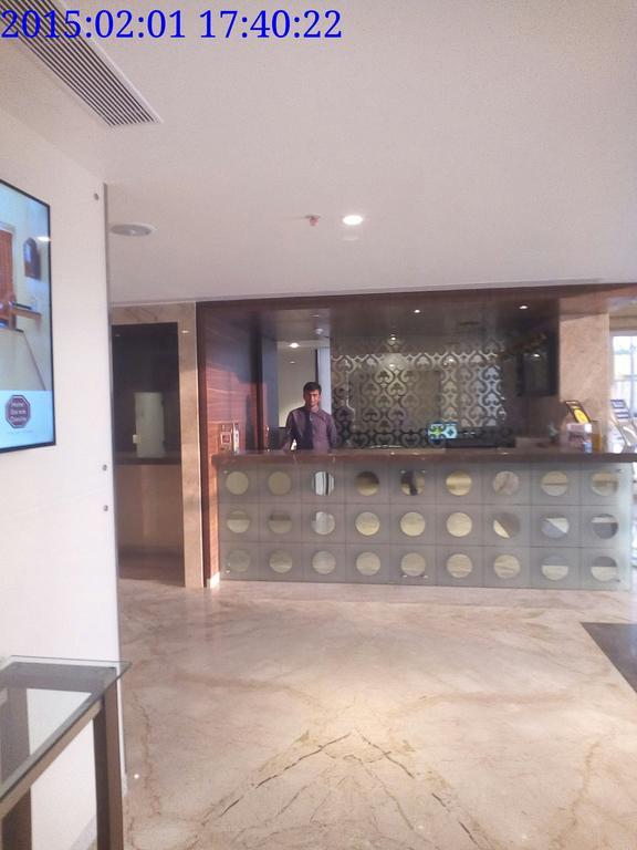 Hotel Salem Castle Bagian luar foto