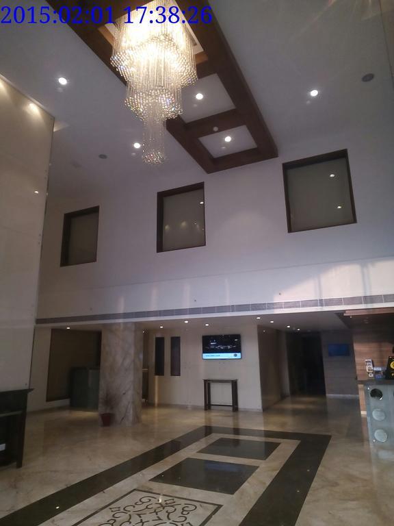 Hotel Salem Castle Bagian luar foto