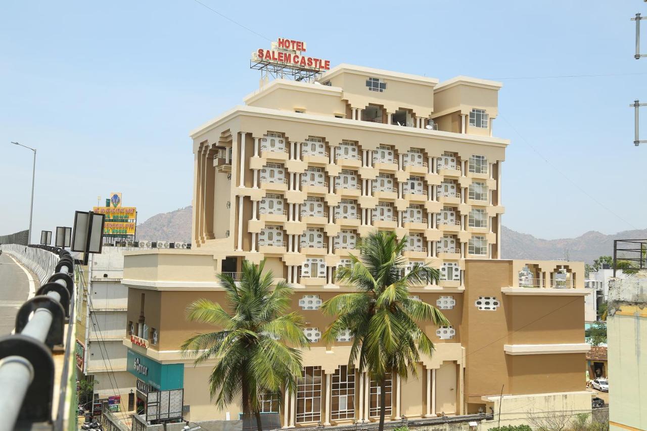 Hotel Salem Castle Bagian luar foto