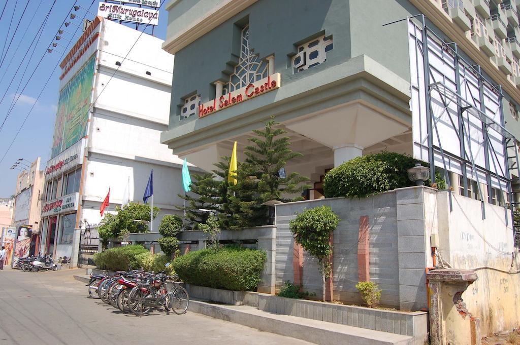 Hotel Salem Castle Bagian luar foto
